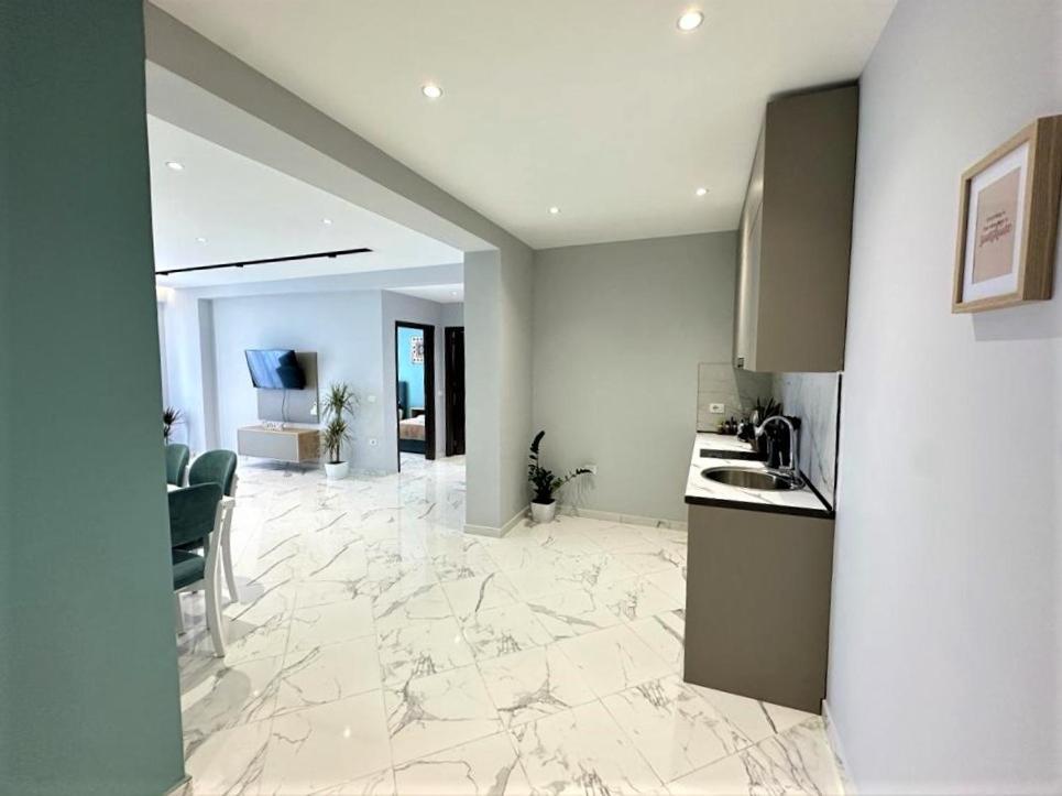 Trea Accomodations Vlorë 外观 照片