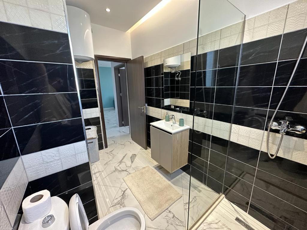 Trea Accomodations Vlorë 外观 照片